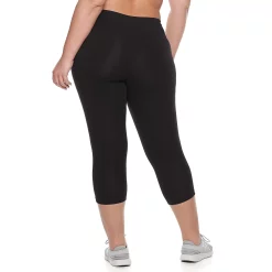 Plus Size Tek Gear® Essential High-Waisted Capri Leggings 20 Plus Size Tek Gear® Essential High-Waisted Capri Leggings -Tek Gear store 4215123 ALT3